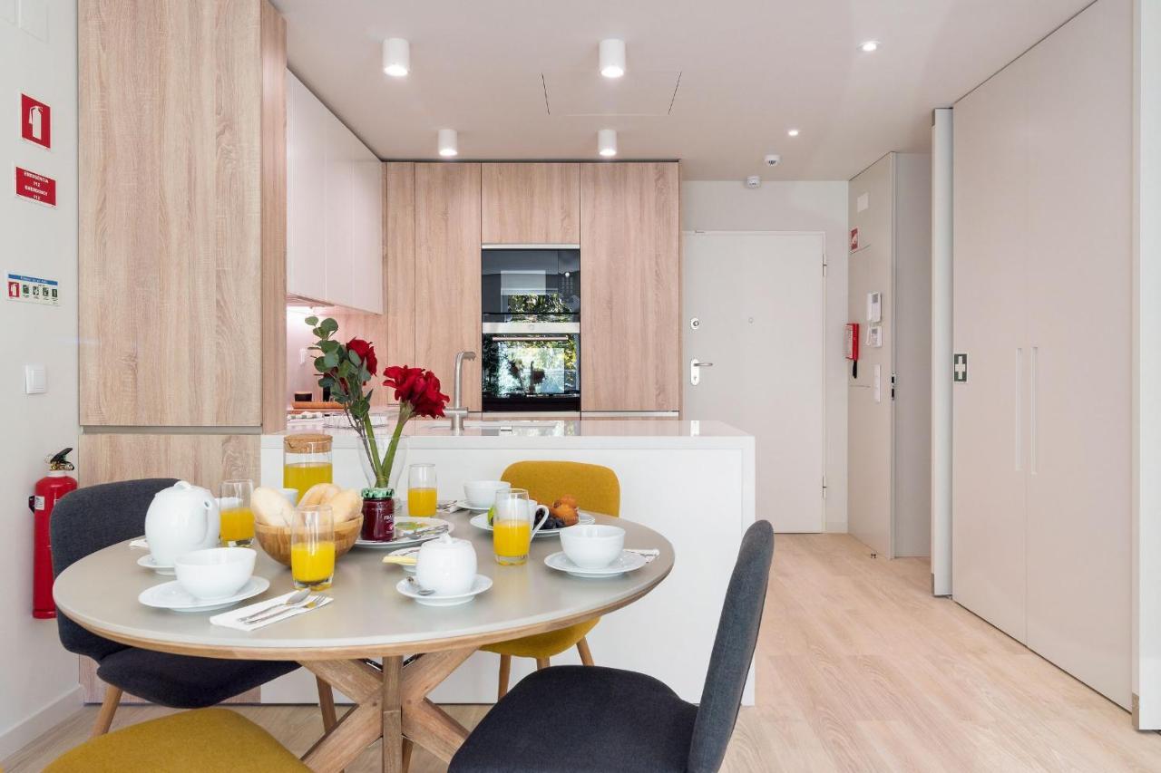 Modern & Stylish Apartment In Av. Da Liberdade By Lovelystay Lisboa Eksteriør billede